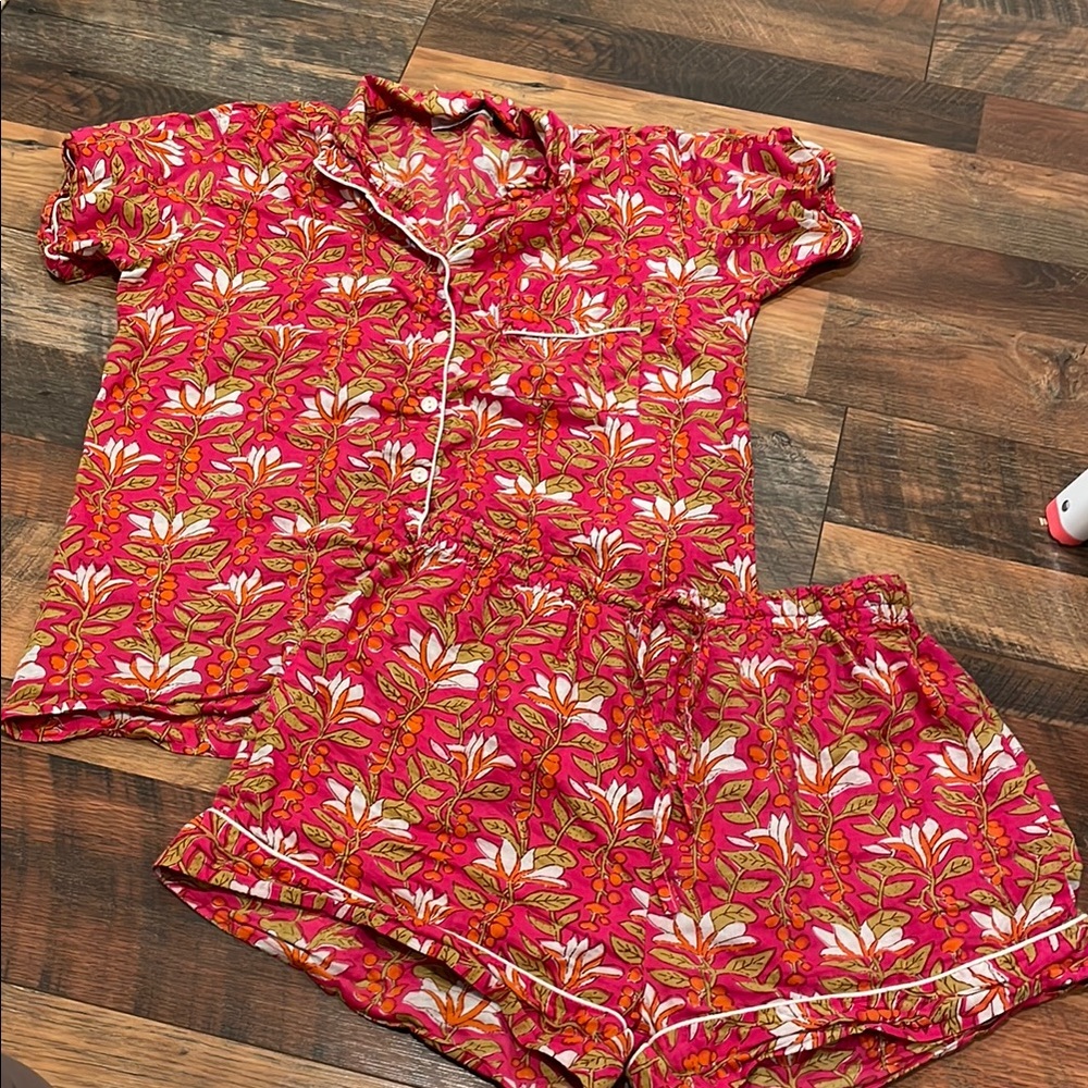 Susan Wainwright Floral Pink Women’s Pajamas